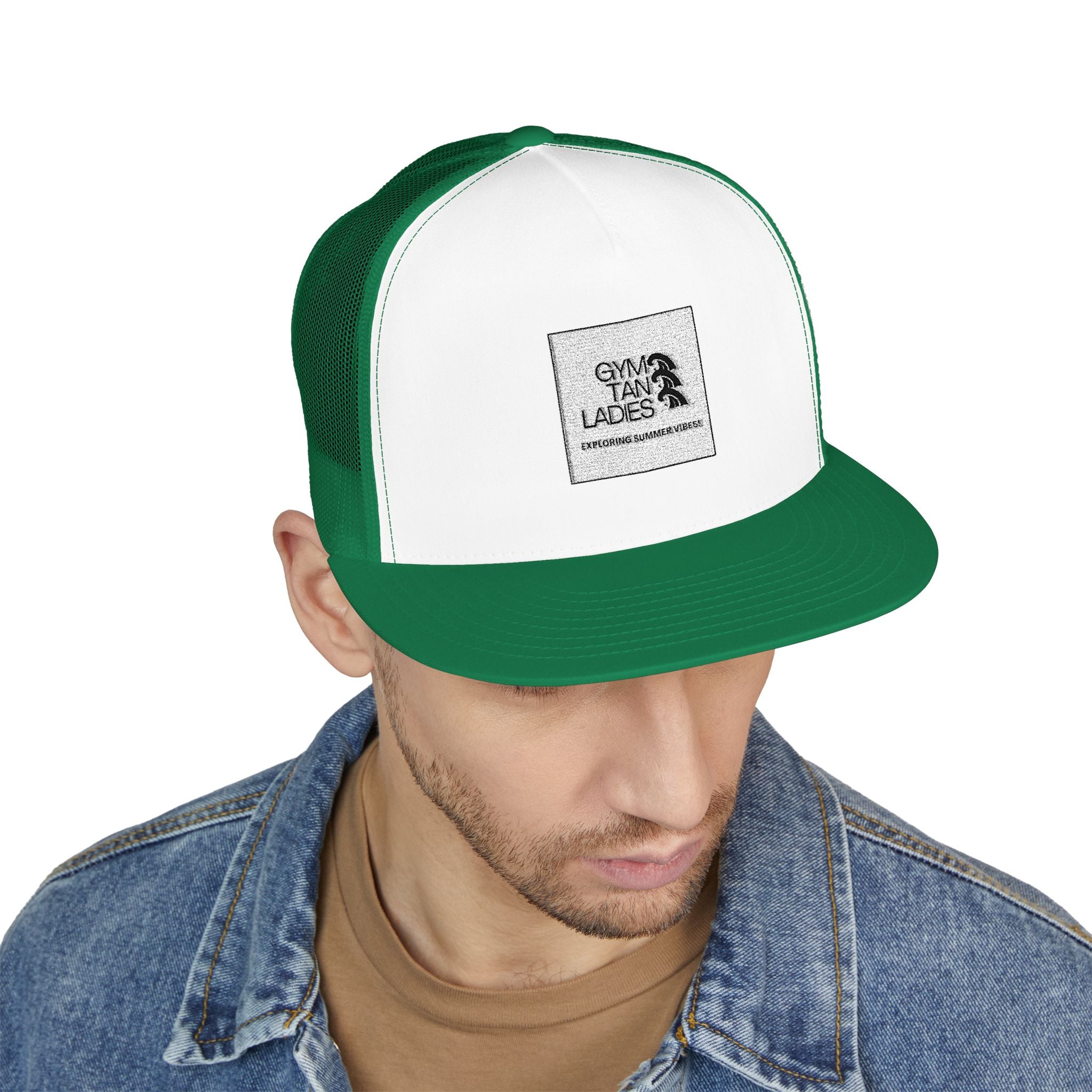 5 Panel Trucker Cap gym tan logo