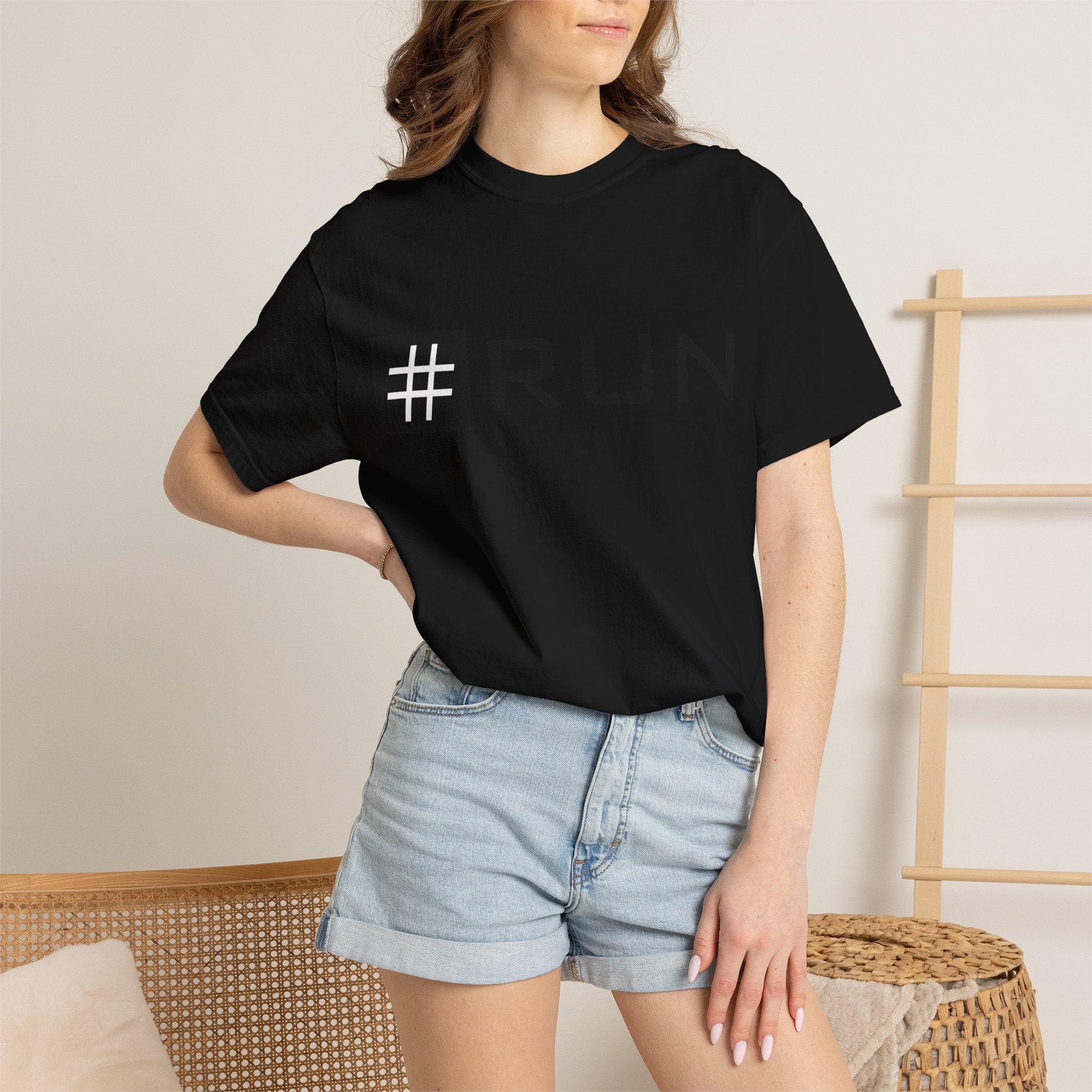 Pulse Fitne55 - #RUN Graphic T-Shirt — Minimalist Running Tee for Runners & Fitness Enthusiasts
