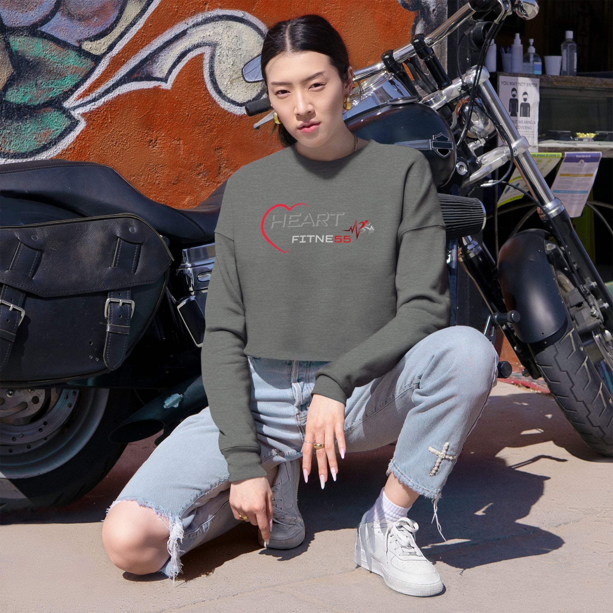 Pulse Fitne55 Women's (Heart Fitne55)  Cropped Sweatshirt